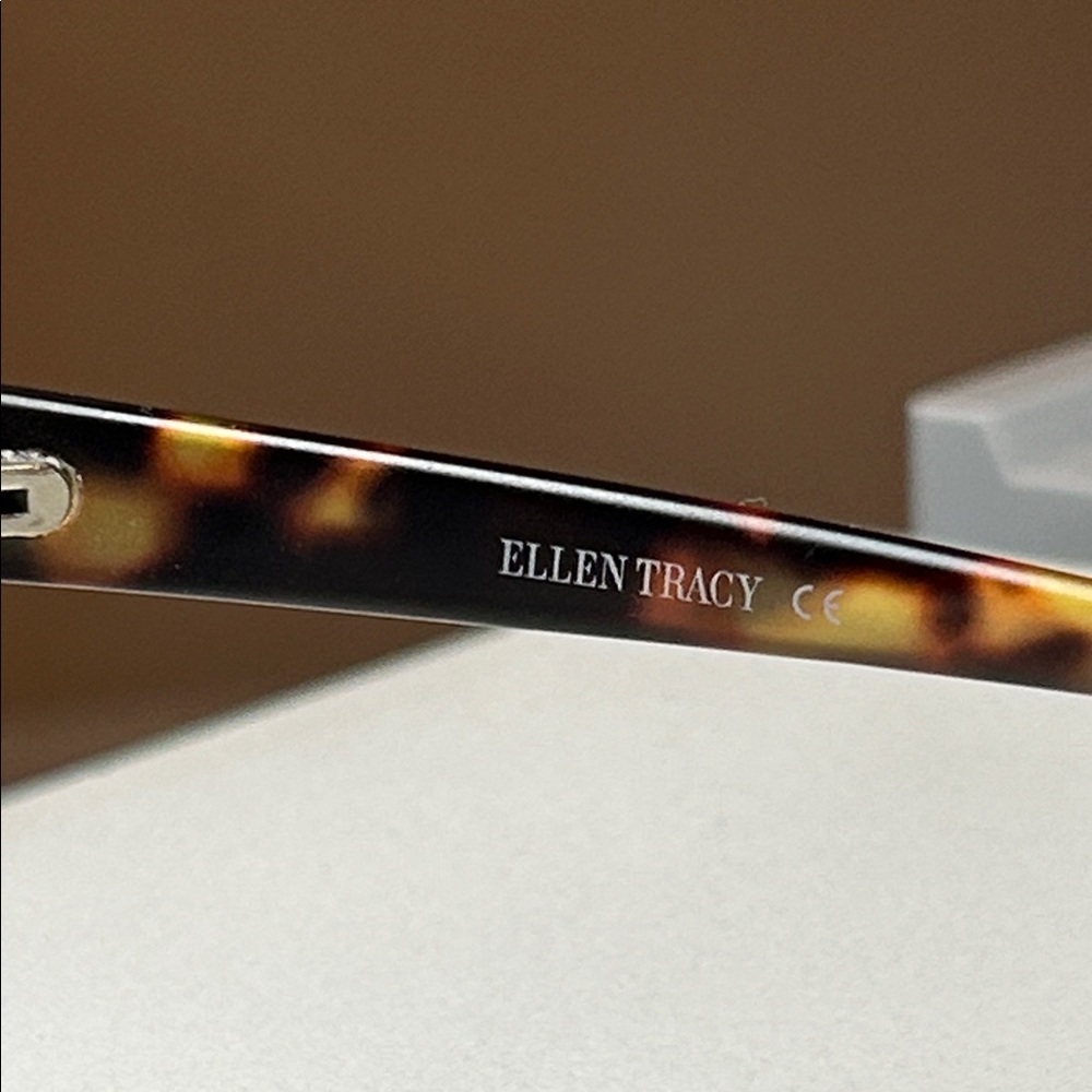 Ellen Tracy Tortoiseshell Frame Glasses - image 6